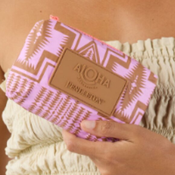 Mini Pouch Century Harding NWT - Picture 2 of 3